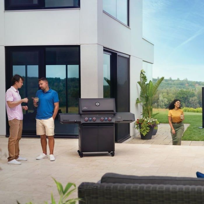 Napoleon Phantom Prestige 500 Connected Gas BBQ